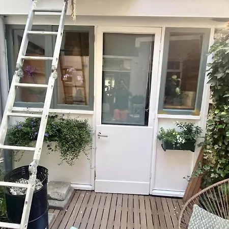 Beachhome Scheveningen Apartman *